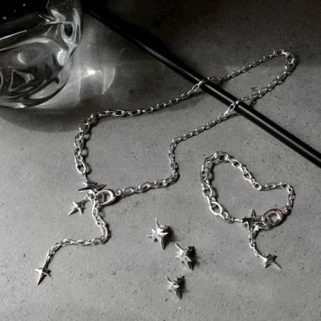 Étoile chain necklace