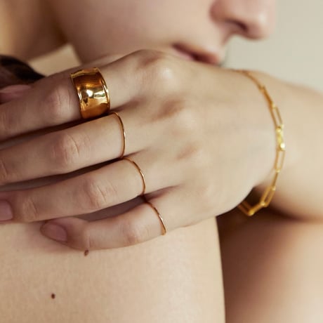 norme dew wide ring / Gold
