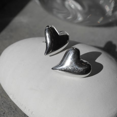 Heart pierce / Silver【Silver 925 product】