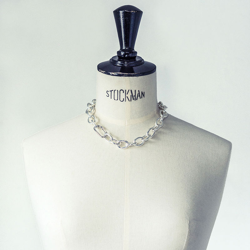 Clip large necklace | Soierie Online Store