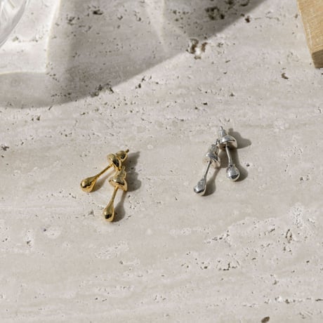 norme drop tiny pierce / SV925＋Gold Plated
