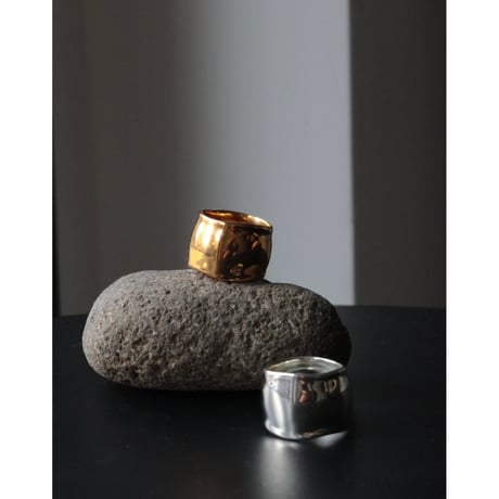 norme dew pinky ring / SV925＋Gold Plated