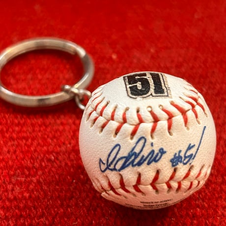 2000s MLB Seattle Mariners ICHIRO SIGNED-BALL KEY RING／2000年代製  MLB シアトル マリナーズ イチロー サインボール キーホルダー