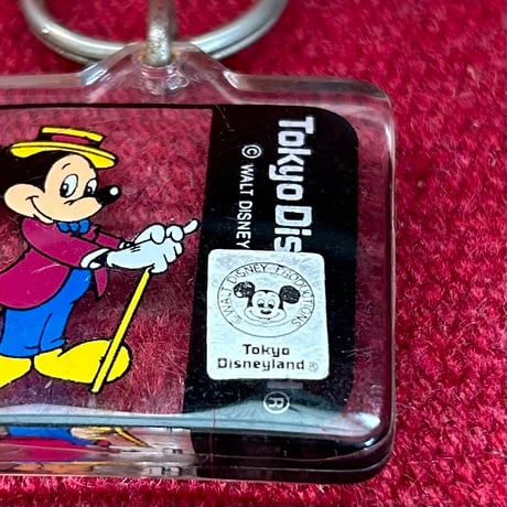 【当時モノ/ 稀少種】1980年代前中期 東京ディズニーランド限定品 タキシードミッキー キーホルダー［昭和レトロ/証紙付き］