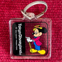【当時モノ/ 稀少種】1980年代前中期 東京ディズニーランド限定品 タキシードミッキー キーホルダー［昭和レトロ/証紙付き］