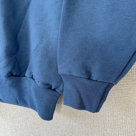 単品【DEAD STOCK】Hanes社製 無地 CREW NECK SWEAT SHIRTS USユースL(14-16)サイズ  全4色展開 /  ヘインズ社 2000年前後製 裏起毛 フラッグロゴ