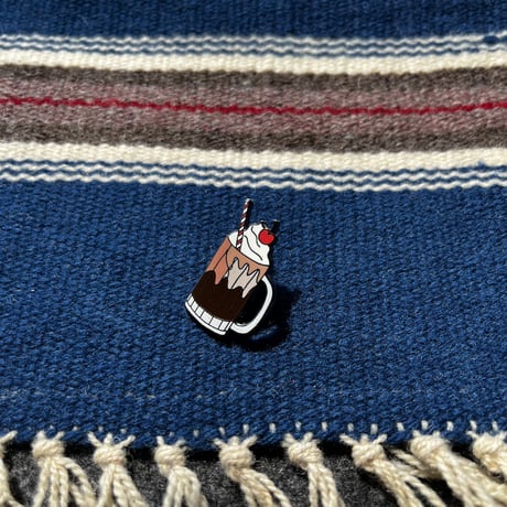 【DEAD STOCK】CALIFORNIAN PIN-BADGE (VALLEY CRUISE PRESS)  PINS “Root Beer Floot”