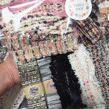 もじゃもじゃツイード お揃いリボン【1256】 もじゃもじゃツイード お揃いリボン【1256】 CATEGORY ツイードリボン