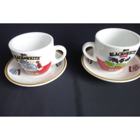 ＜破損・予備分＞【香港☆茶餐廳食器】「干支・兔と龍」黑白淡奶BLACK&WHITE / 衝撃に耐えて頑張るCup & Saucer  #4103138R