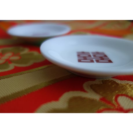 【香港☆粵東磁廠】２種類「囍」の転写の小さなお皿  /　Yuet Tung China Works  #3121829N