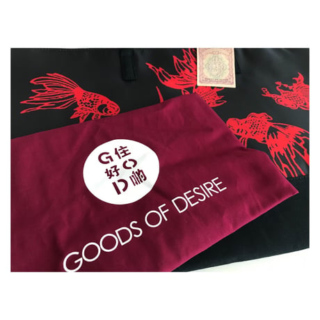 【香港☆G.O.D.】縁起物GOLDFISH ♡ 金魚柄トートバッグ  /  とても使い勝手が良いバッグです