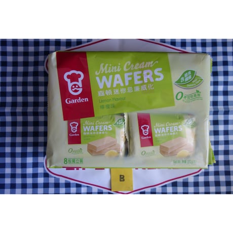 【香港☆ 嘉頓】Mini Cream WAFERS  / ２種類（花生味・檸檬味）８獨立装  #501303R