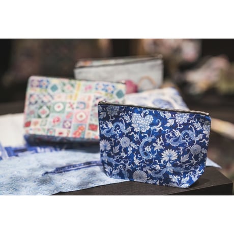 ＜予約商品＞☆手描き水彩画☆【香港 ☆ Bymamalaterre】＜Pouch＞５種類  /  チャイニーズフラスコ♡  #R602266R