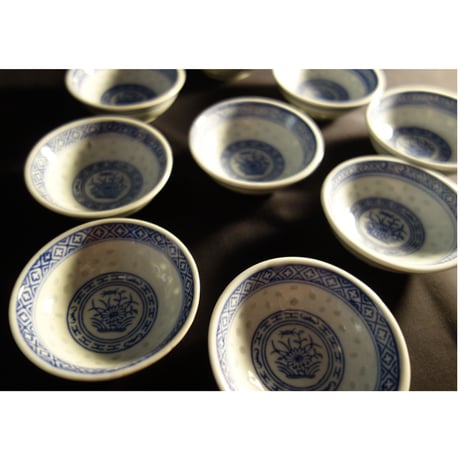 【香港☆中国景徳鎮】蛍焼き・青花 / 豆皿　#3022822N
