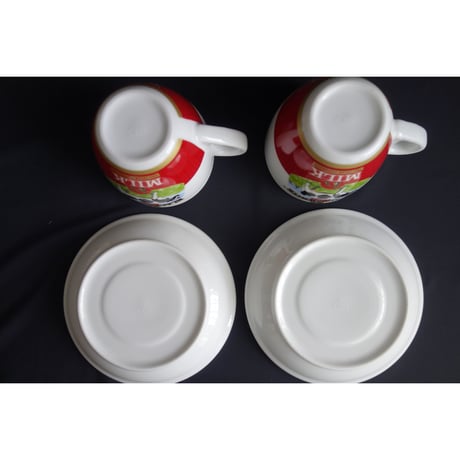 ＜破損・予備分＞【香港☆茶餐廳食器】「干支・兔と龍」黑白淡奶BLACK&WHITE / 衝撃に耐えて頑張るCup & Saucer  #4103138R