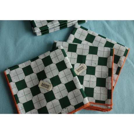 ☆Handmade☆【香港 / GREEN BITCH】＜おすすめ！！＞手作「緣田」 大判ハンカチ・FUROSHIKI   #2121811N
