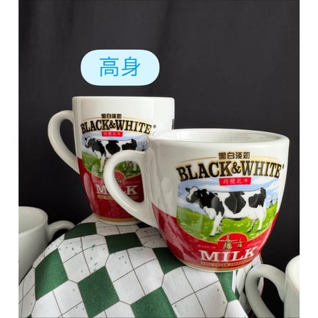 【香港☆茶餐廳食器】＜コラボマグ＞”瑞士珈琲室”  黑白淡奶BLACK&WHITE / 衝撃に耐えて頑張るMug  #6032963R