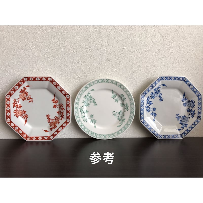 香港☆粵東磁廠】（珊瑚）（藍）直径15.3cm使い勝手の良い素敵な丸皿