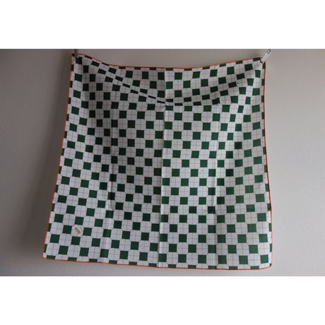 ☆Handmade☆【香港 / GREEN BITCH】＜おすすめ！！＞手作「緣田」 大判ハンカチ・FUROSHIKI   #2121811N