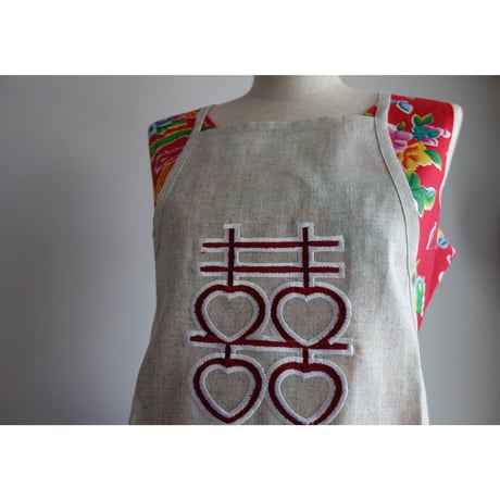 【香港☆圍裙】「囍」刺繍のエプロン　/　綿麻混の素材です   #2404S13