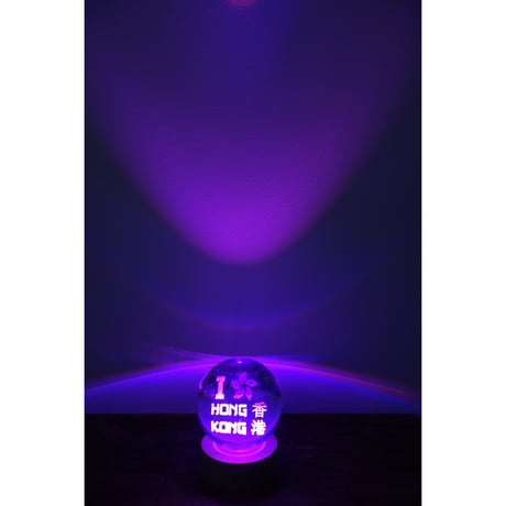 【香港☆OASIS】光る硝子の丸玉・水晶風ボール /  色が変化します☆光ります°˖✧◝✧˖°  #407304N