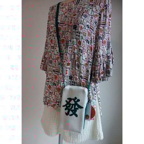 麻雀牌 | STORES