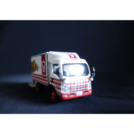 【香港☆TINY】ISUZU N  Series「Garden」トラック ♡ /  「嘉頓」1/76  #3022809N