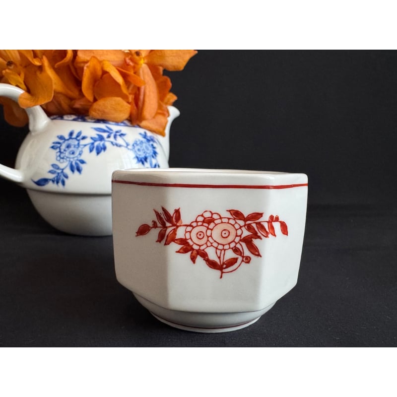 香港☆粵東磁廠】手描き＜ペニンシュラ柄＞八角小鉢 / Yuet Tung