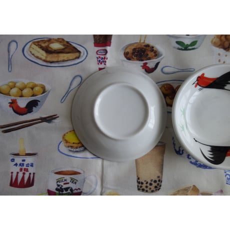 【香港☆ 雞　食器】 直径９．８cm 皿（小皿） / 　やっぱり可愛いです　#3062613R