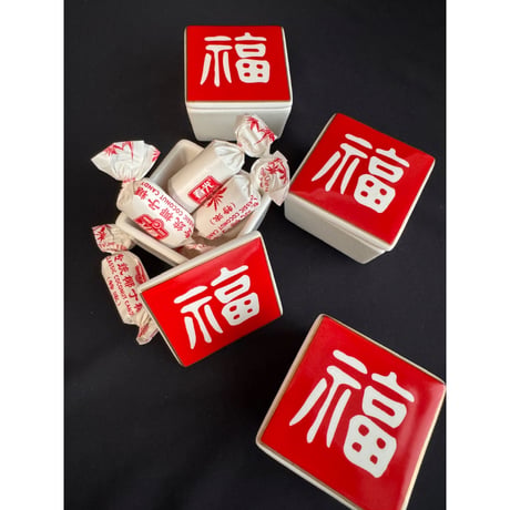 【香港☆士多】来＜福＞ゴールドライン小物入れ  /　使い勝手が良い大きさです　#6062951R