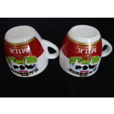 ＜破損・予備分＞【香港☆茶餐廳食器】「干支・兔と龍」黑白淡奶BLACK&WHITE / 衝撃に耐えて頑張るCup & Saucer  #4103138R