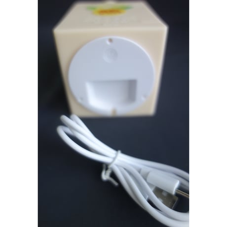 ＜リクエスト＞【香港☆維他】オリジナル 新鮮茶造型拍拍小夜燈 USB  Light (soft type)  /  維他ONOFF切替ライト  #5083114N