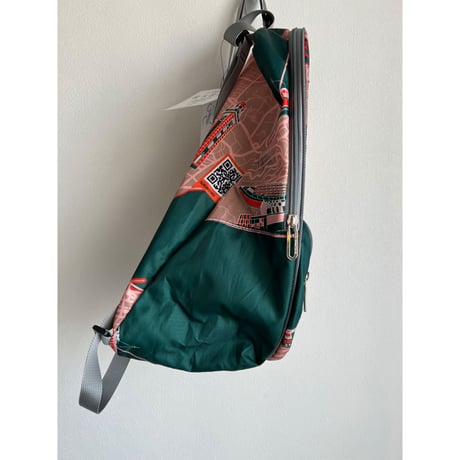 【香港☆FX CREATIONS】超☆便利　コンパクトリュック12L  /  天星小輪・時計台・ピークタワー  #308296N