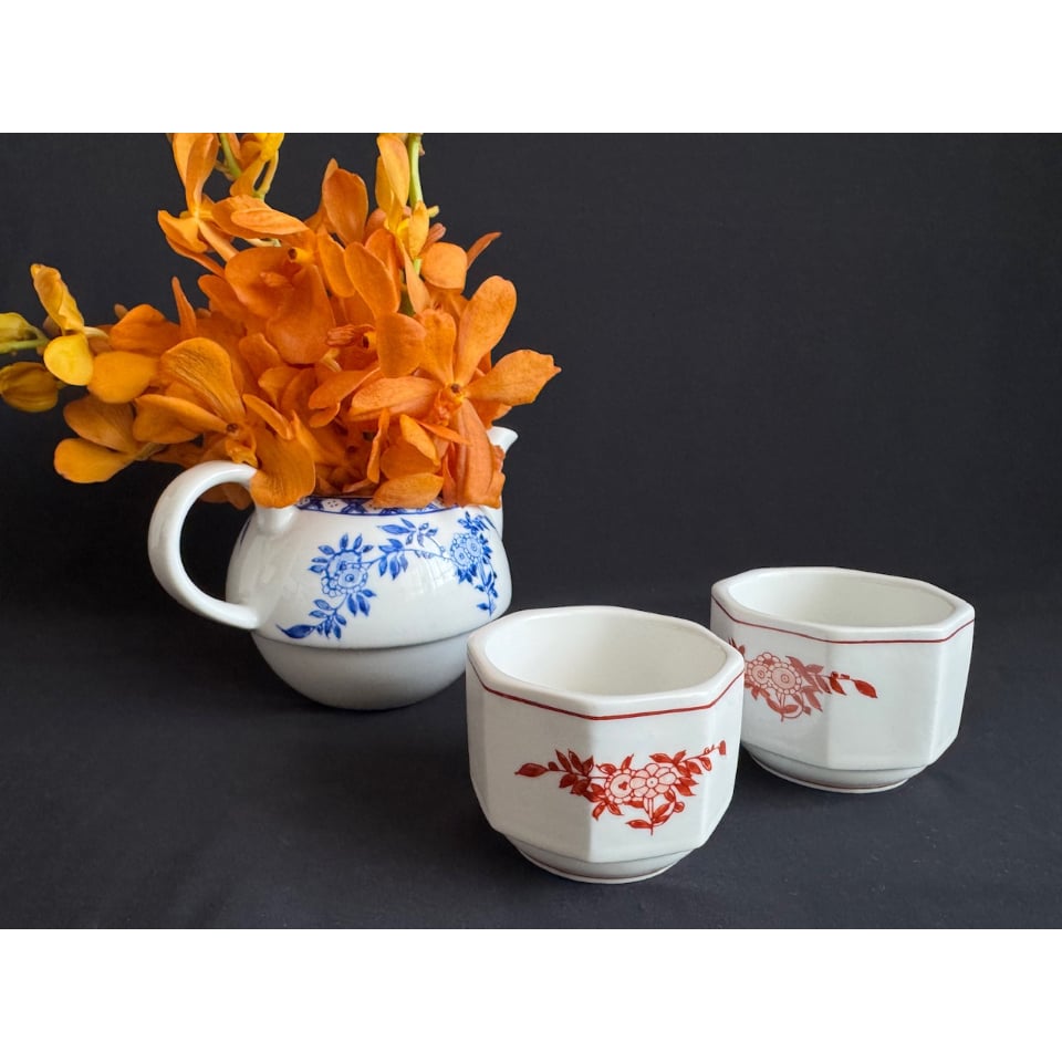 鉛筆アート「薔薇と二枚貝と陶器の湯呑」1点物、真筆 香港☆粵東磁廠】手描き＜ペニンシュラ柄＞八角小鉢 / Yuet Tung