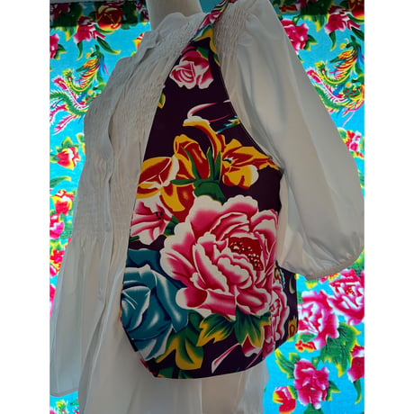 ☆HANDMADE☆【香港・花布】（大）（中）３色　ワンショルダーバッグ   #3033804N