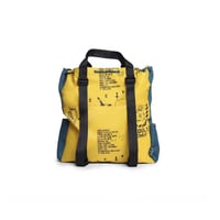 ＜予約＞☆香港からのおススメ☆【香港☆國泰精品 】CATHAY PACIFIC ×G.O.D. upcycled safety jacket 2Way♡ 2025自分へのご褒美  #R5112410R