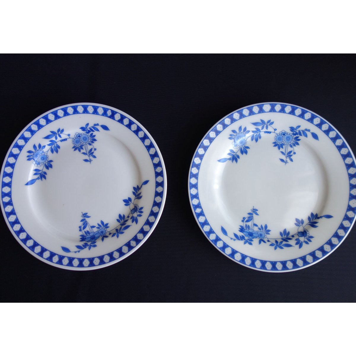SALE お値下げしました！！香港 粤東磁廠 食器 ブルー 中サイズ ２枚セット 香港☆粵東磁廠】（珊瑚）（藍）直径15.3cm使い勝手の良い素敵な