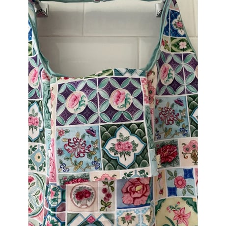 ＜予約商品＞☆手描き水彩画☆【香港 ☆ Bymamalaterre】環保袋「peranakan Tiles」☆Foldable Shopping Bag #R306295