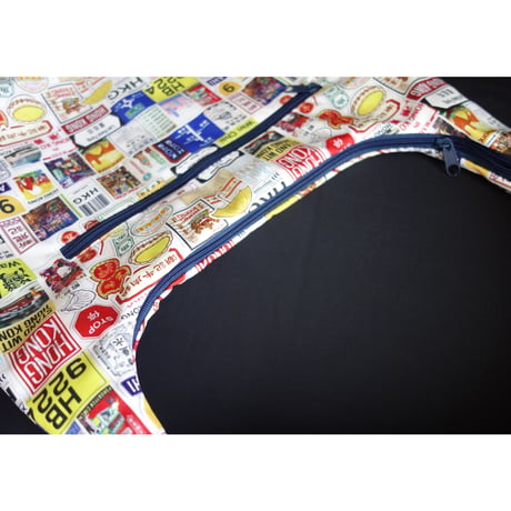 ☆HANDMADE☆【香港・和尚袋】＜香港詰め合わせ柄A＞ファスナー付きワンショルダーバッグ   #306265N