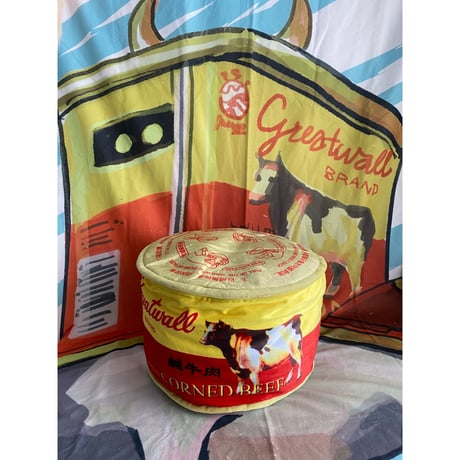 【香港☆7-11限定】咕𠱸・クッション「鹹牛肉」「火腿豬肉」  /  greatwall BRAND のブランケット入り  #2404S14