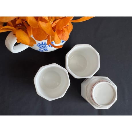 【香港☆粵東磁廠】手描き＜ペニンシュラ柄＞八角小鉢  /　Yuet Tung China Works  #502277N