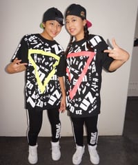 チーム名総柄Tシャツ