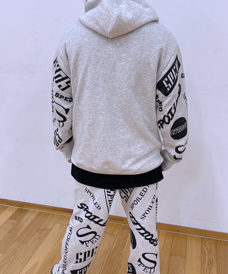 マルチ柄ロゴスウェットパンツ