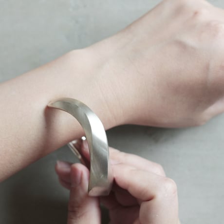 Nami bangle