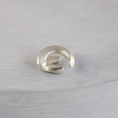 Vine silver earcuff