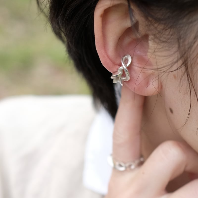 Kazenami Silver Ear cuff (M) | 鶫 tsugumi 銀小物製作所