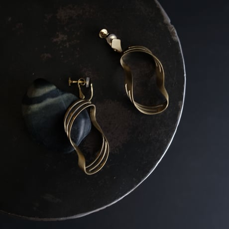 scala jewels brass earing