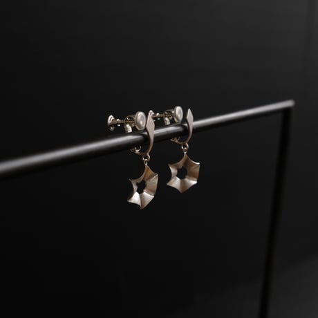 pullman silver earing