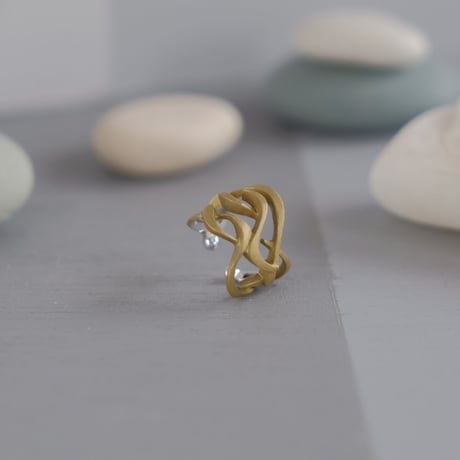鶫 tsugumi 銀小物製作所 HORIZON Brass Ring Kazenami Brass Pinky Ring | 鶫 tsugumi 銀小物製作所 o
