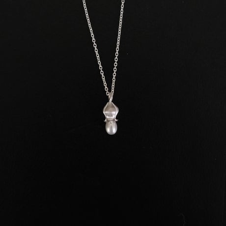 フタバオアイ　silver necklace （淡水パール）